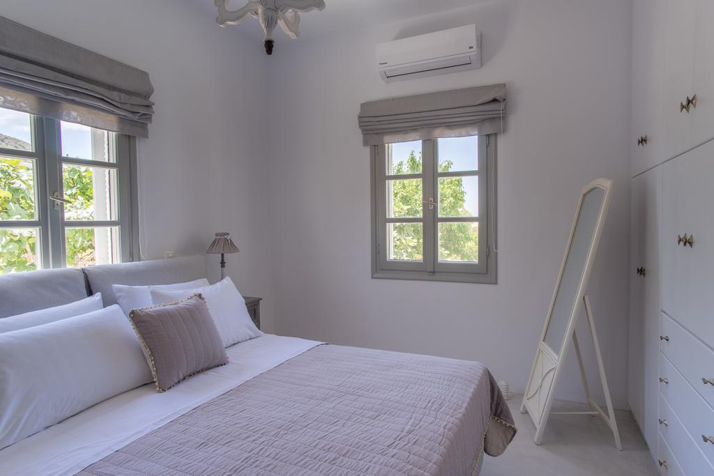 Villas Agia Irini Cove エクステリア 写真